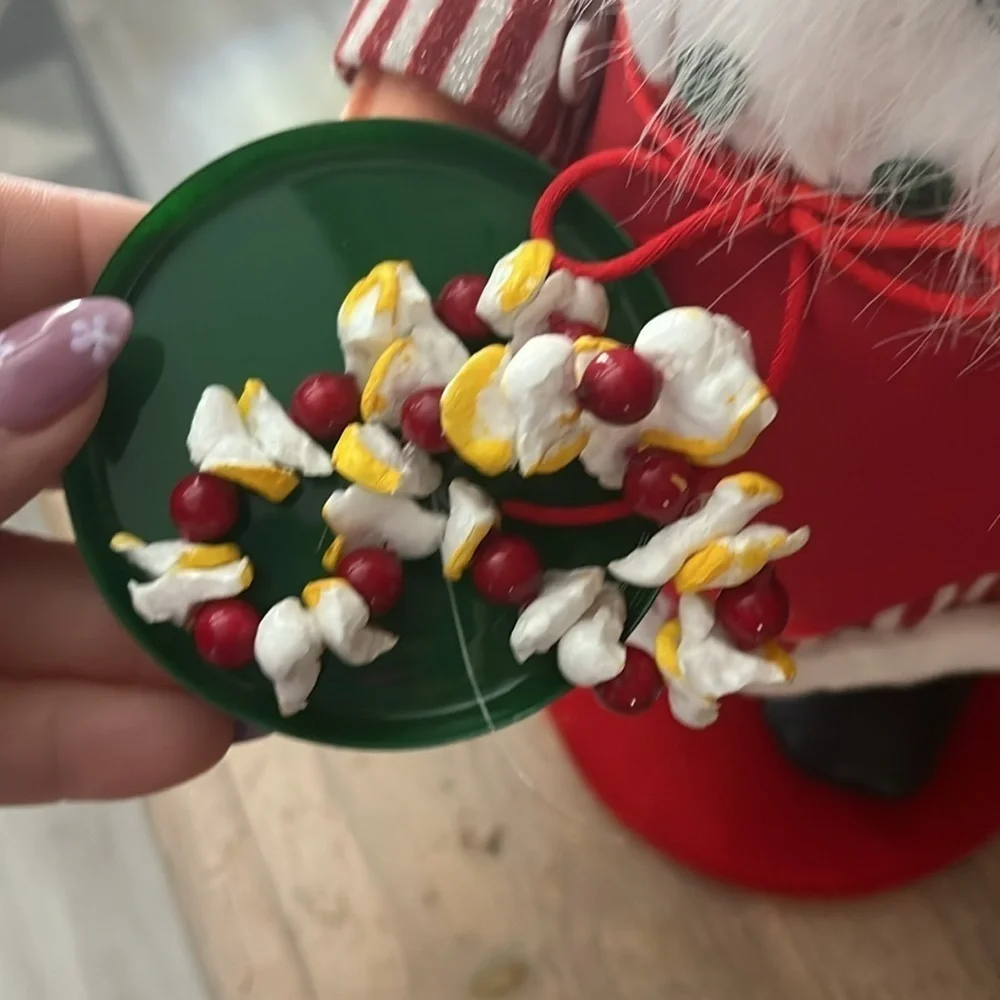 Annalee Santa Chef Holding Popcorn Garland 15” From 2011